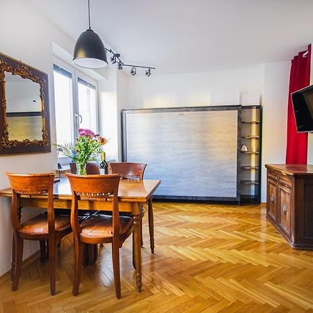 Charming Apt Next To Lazienki Park And City Center Warszawa Exteriör bild